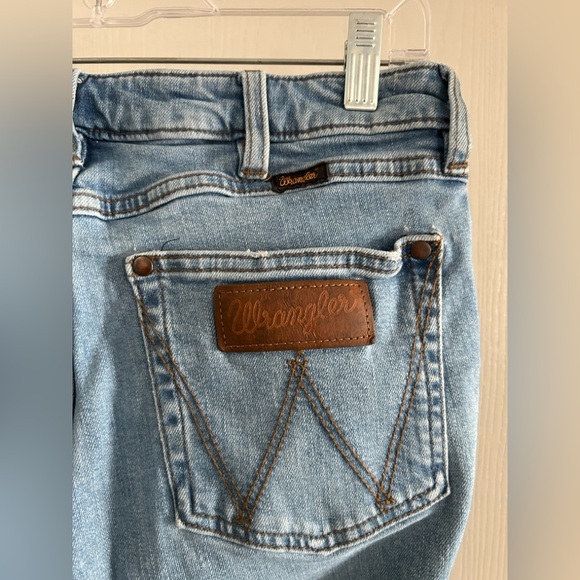 Wrangler womens flare 30x32 jeans - Picture 4 of 8